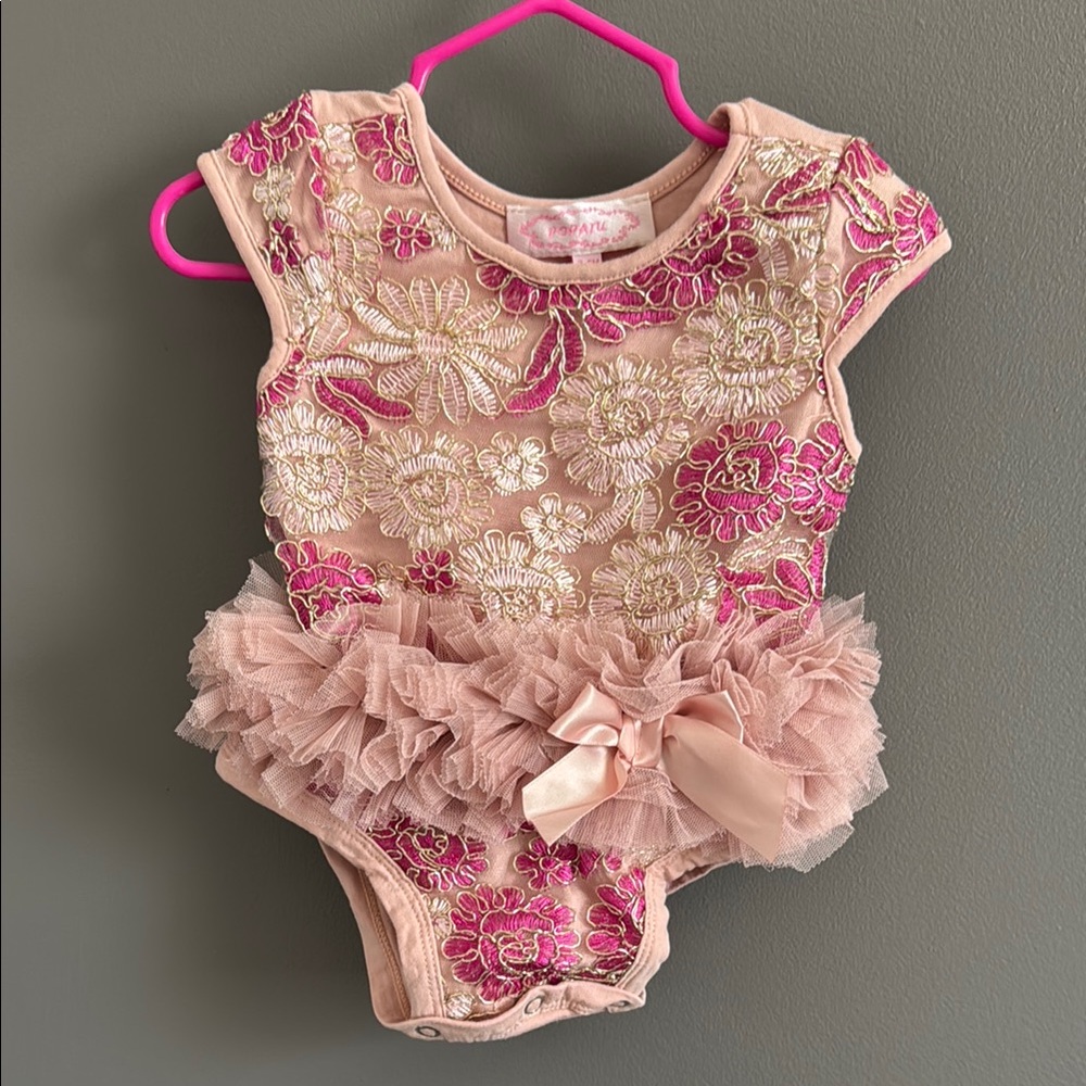 Popatu Pink and Gold Floral Bodysuit